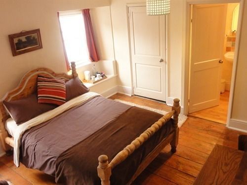 Anzac Street B+bistro 4* Dartmouth